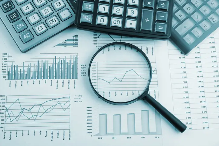 investigating financials magnifying glass on graphs